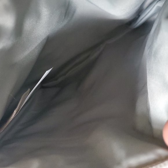 Vintage Shiny Silver Embossed Croc Crossbody Bag Adjustable Band Strap Quality - Picture 11 of 11